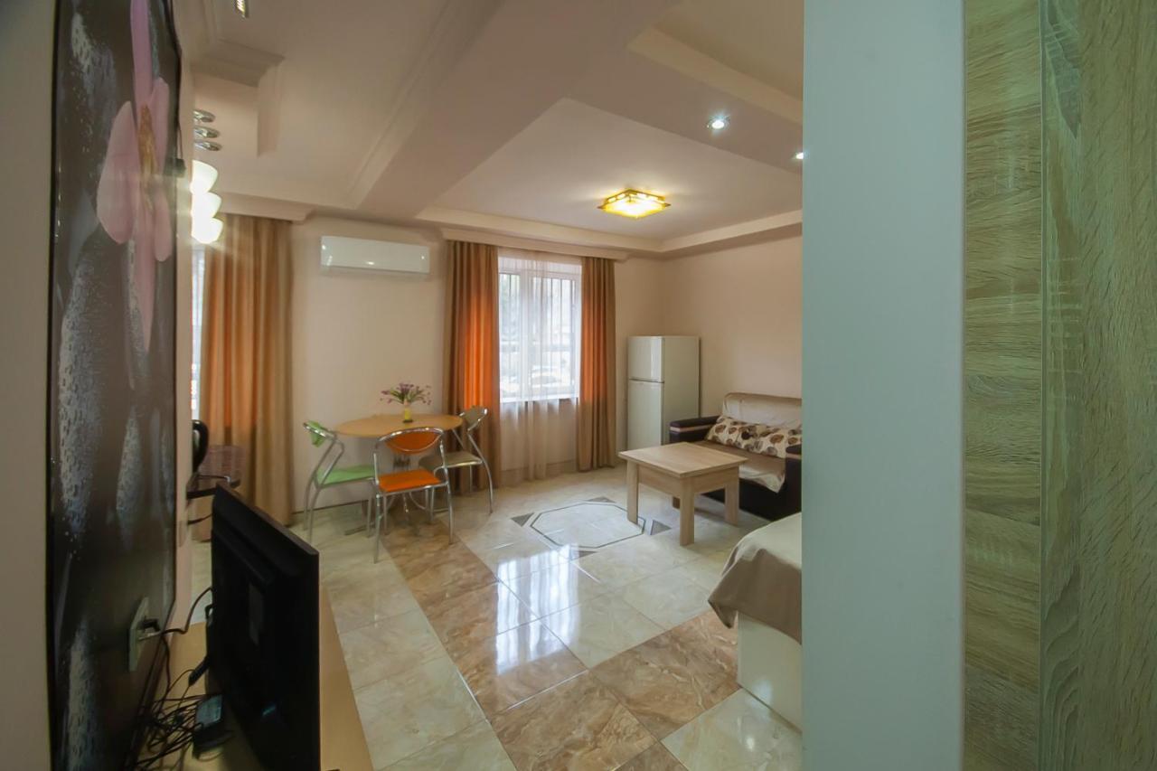 Studio On Papazyan 12 Jerevan Exteriér fotografie